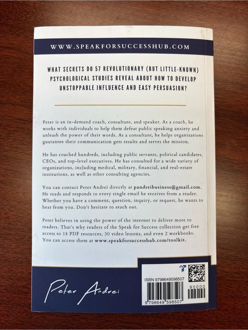 How Highly Effective People Speak by Peter D. Andrei - Softcover